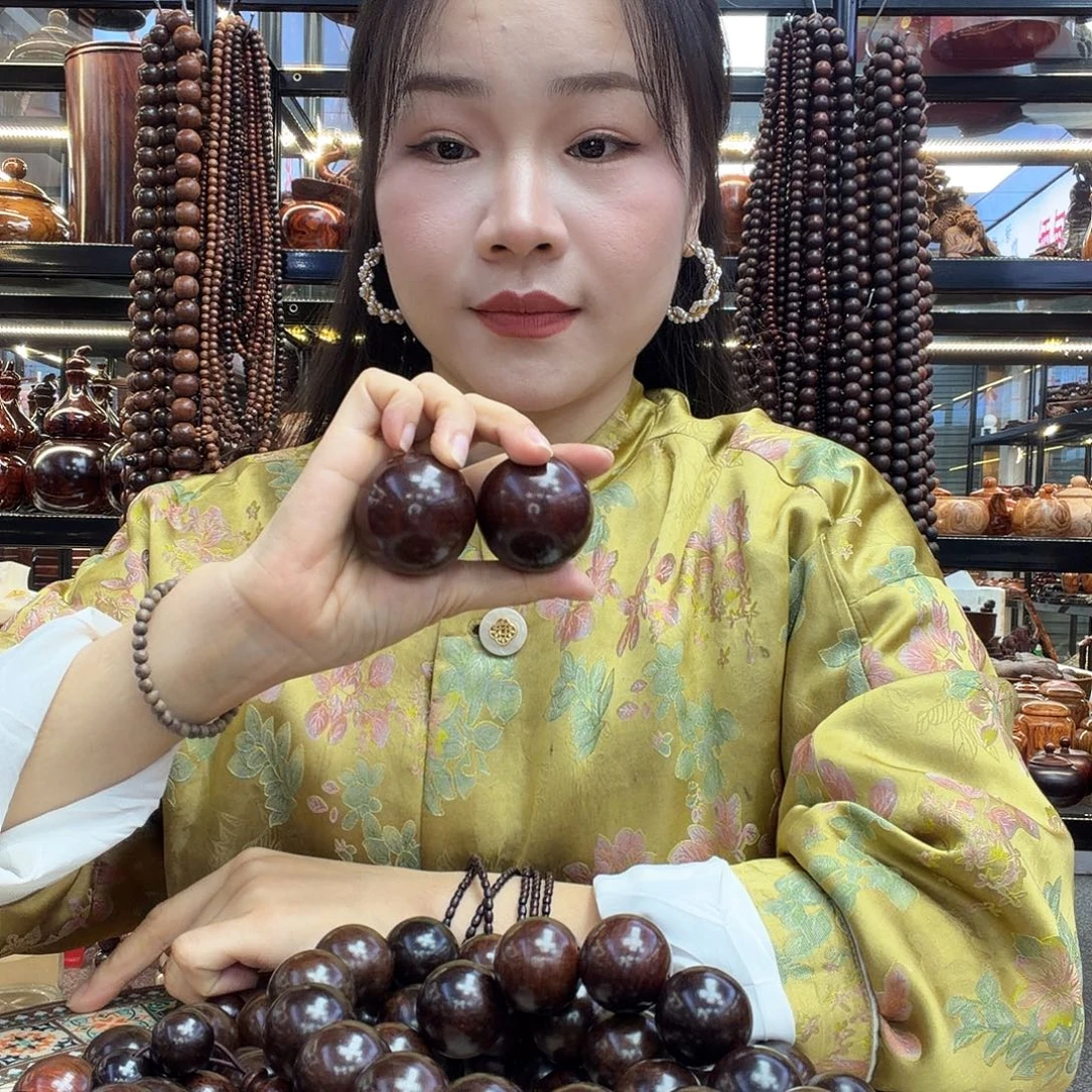 用***4大红酸枝大红酸枝4.5手球