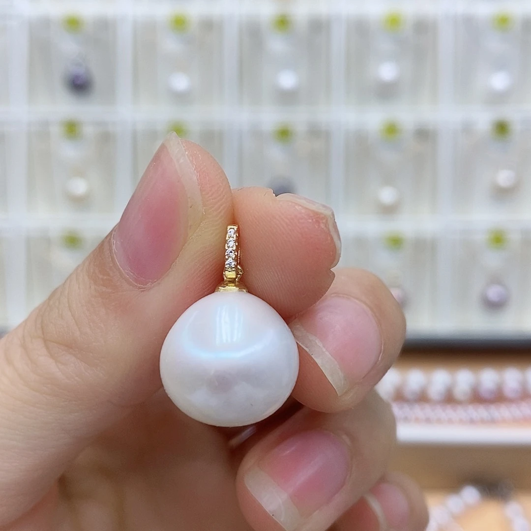 淡水珍珠颈饰合金