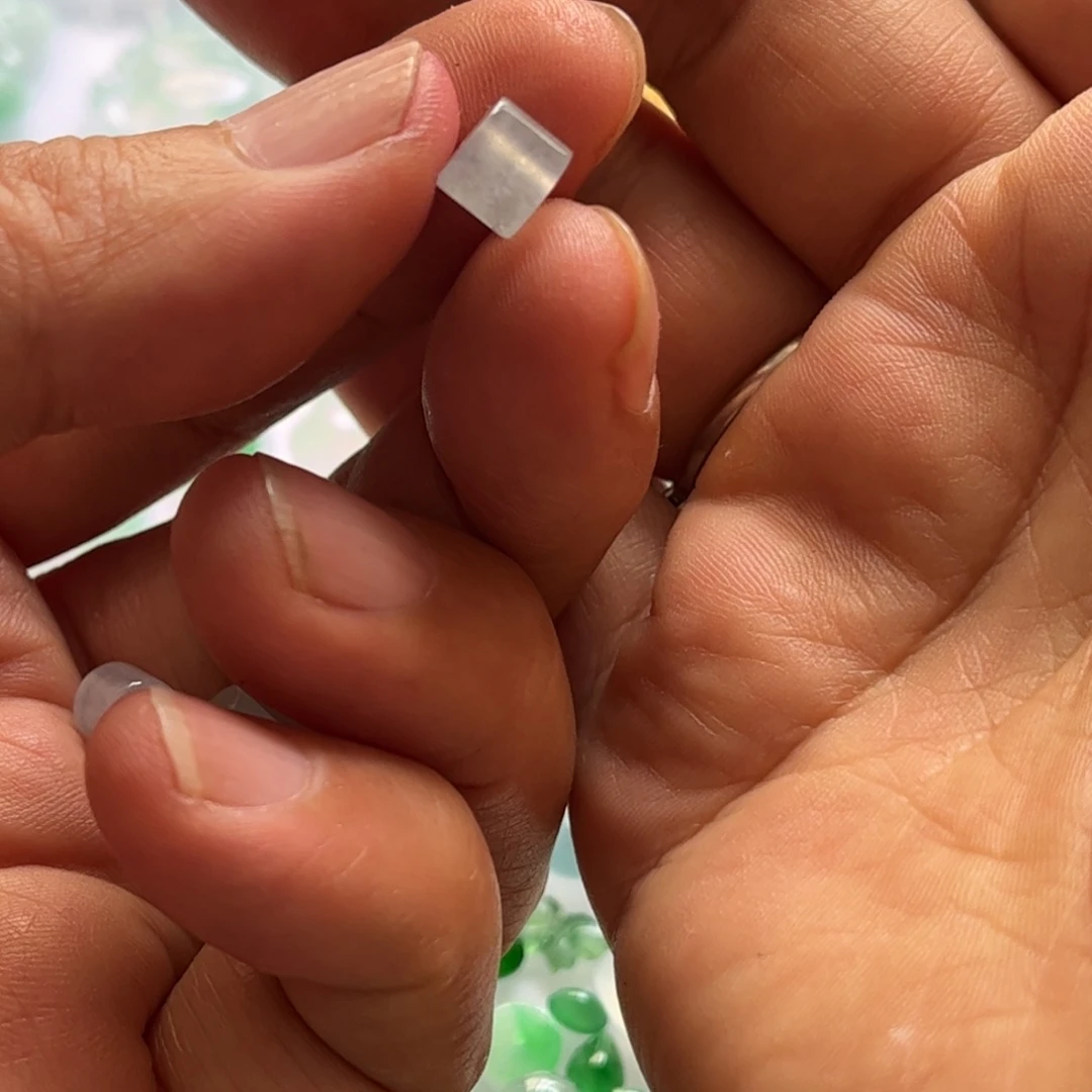 颈饰未镶嵌翡翠桶珠