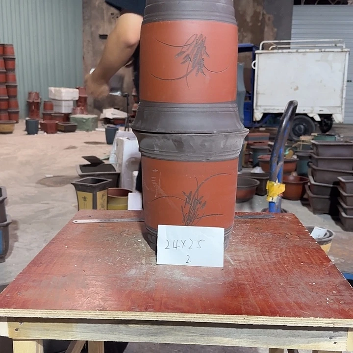 紫砂花盆紫砂花盆