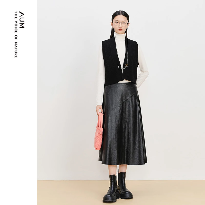 AUM噢姆冬季纯色气质针织休闲黑色马甲M1FZ4BH9M/M1FZ4BJ1M