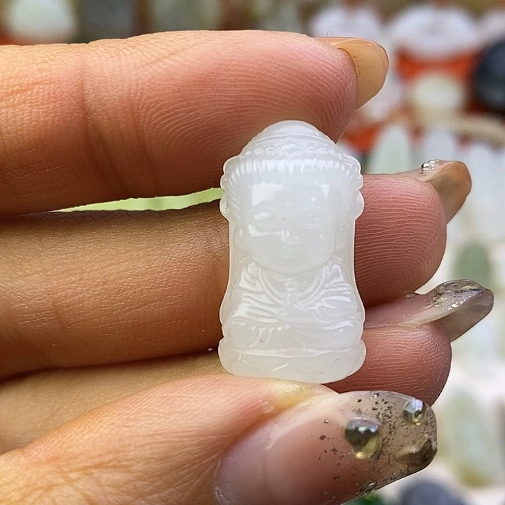 和田玉未镶嵌颈饰观音吊坠