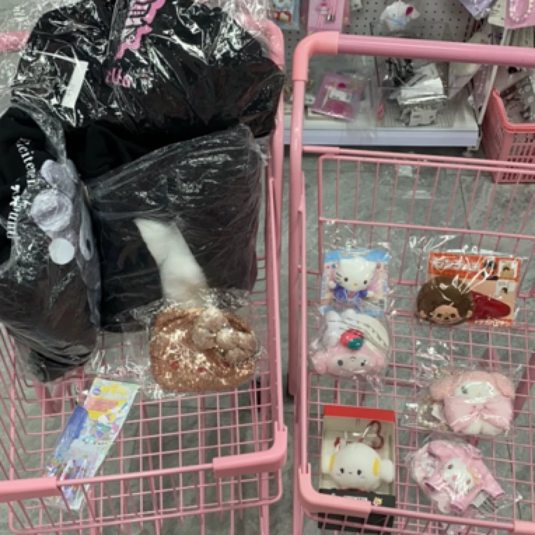 正品正版好看公仔