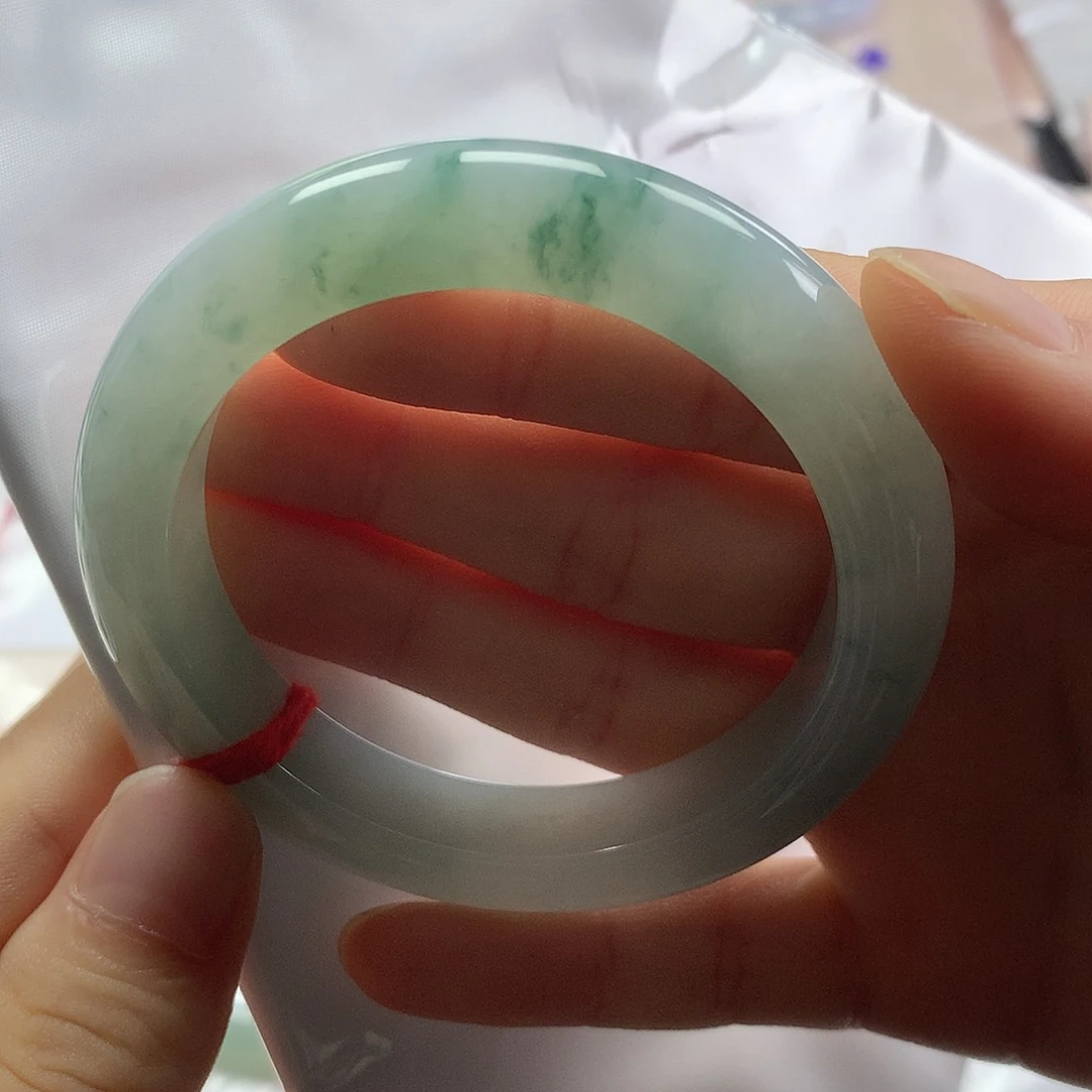 未镶嵌手镯翡翠翡翠