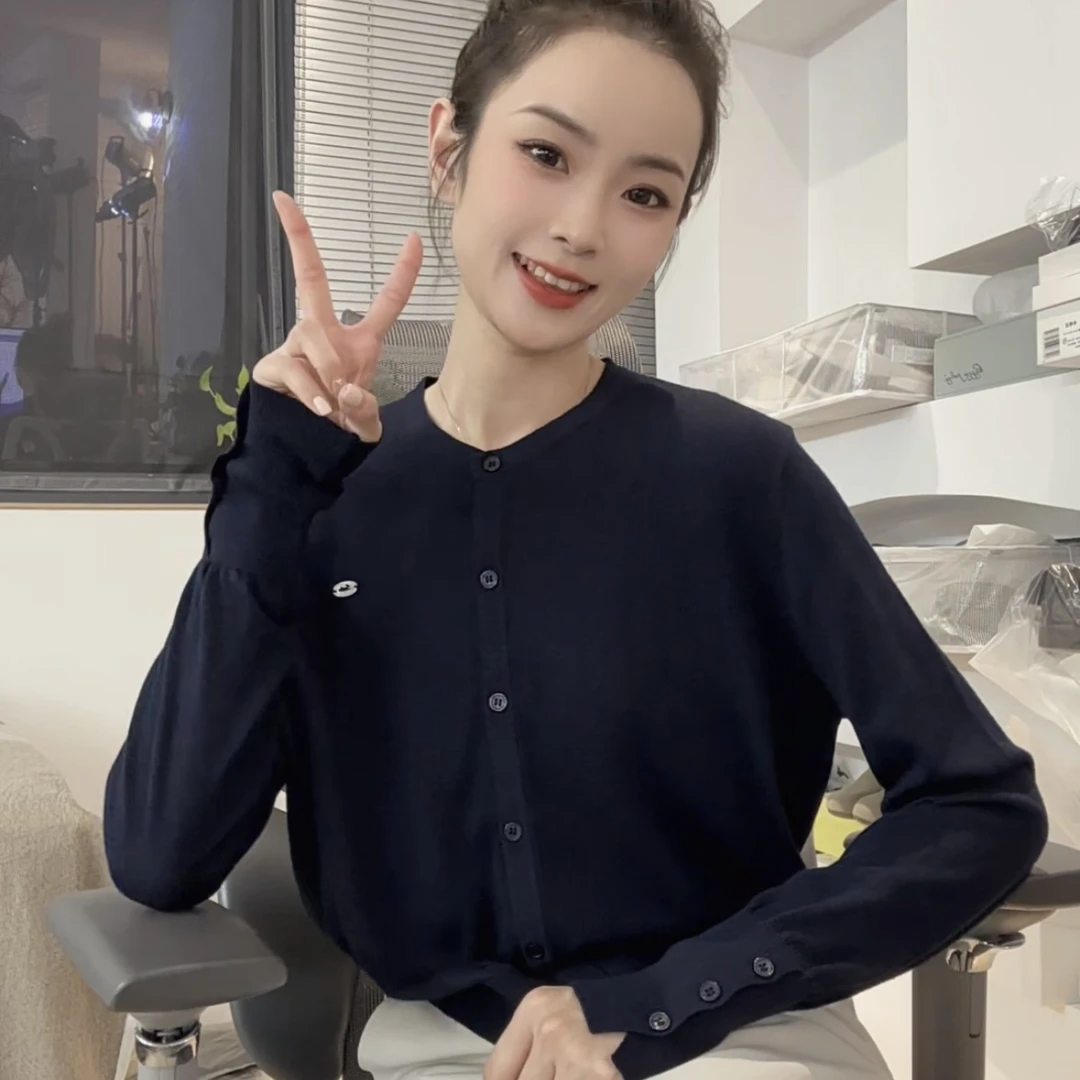 【莫尔周刊】早秋新款长袖舒适简约经典针织开衫