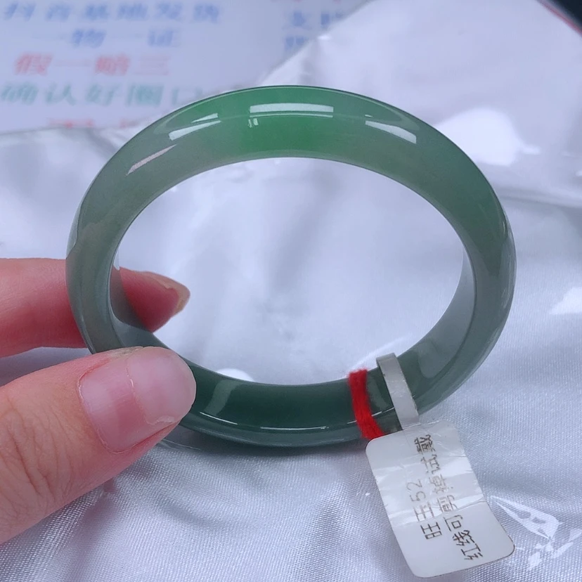 【闪购商品】未镶嵌手镯翡翠52