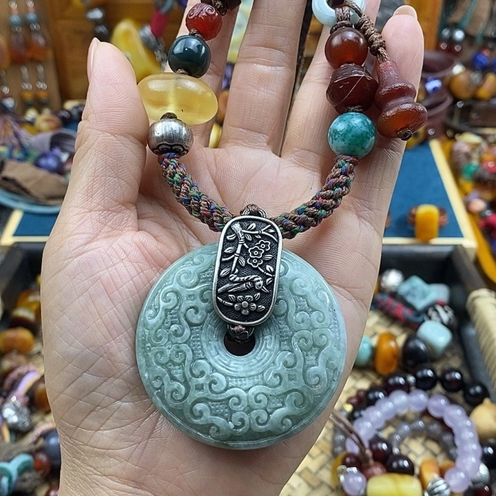 翡翠未镶嵌项链项链