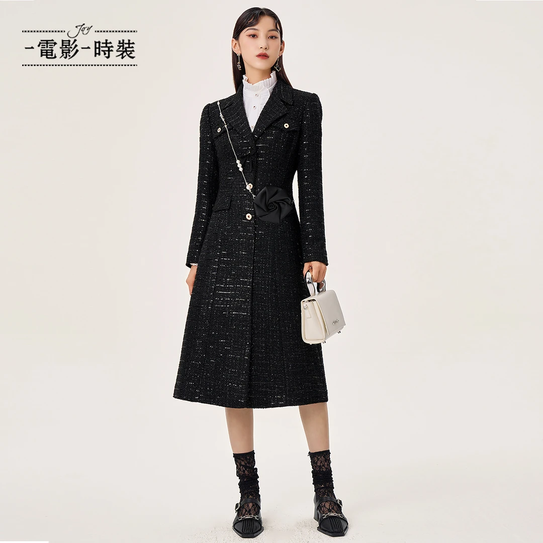 【程钱钱】一电影一时装黑色西装领小香风衣长外套FFHG111803