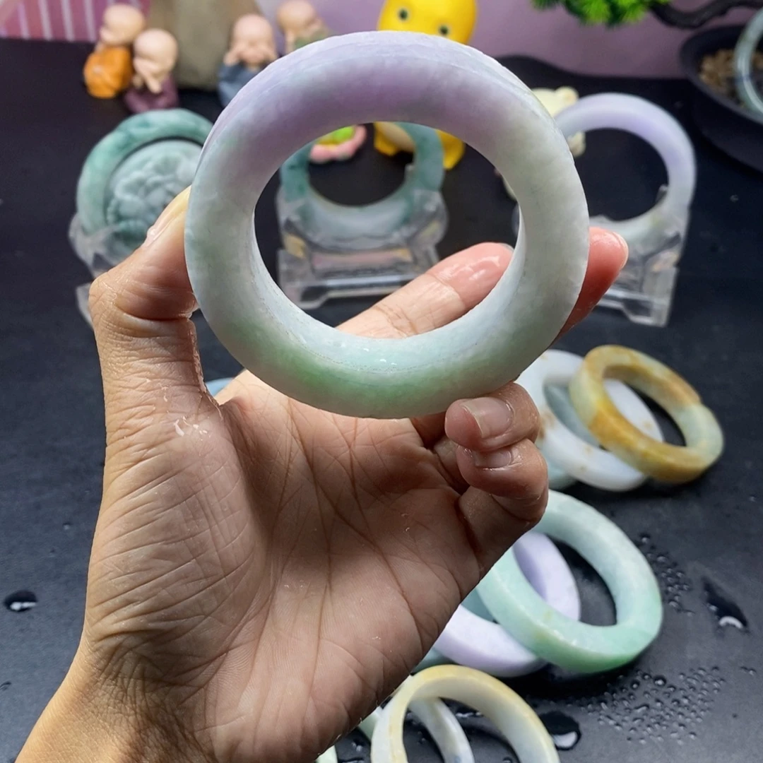定制翡翠未镶嵌手镯定制