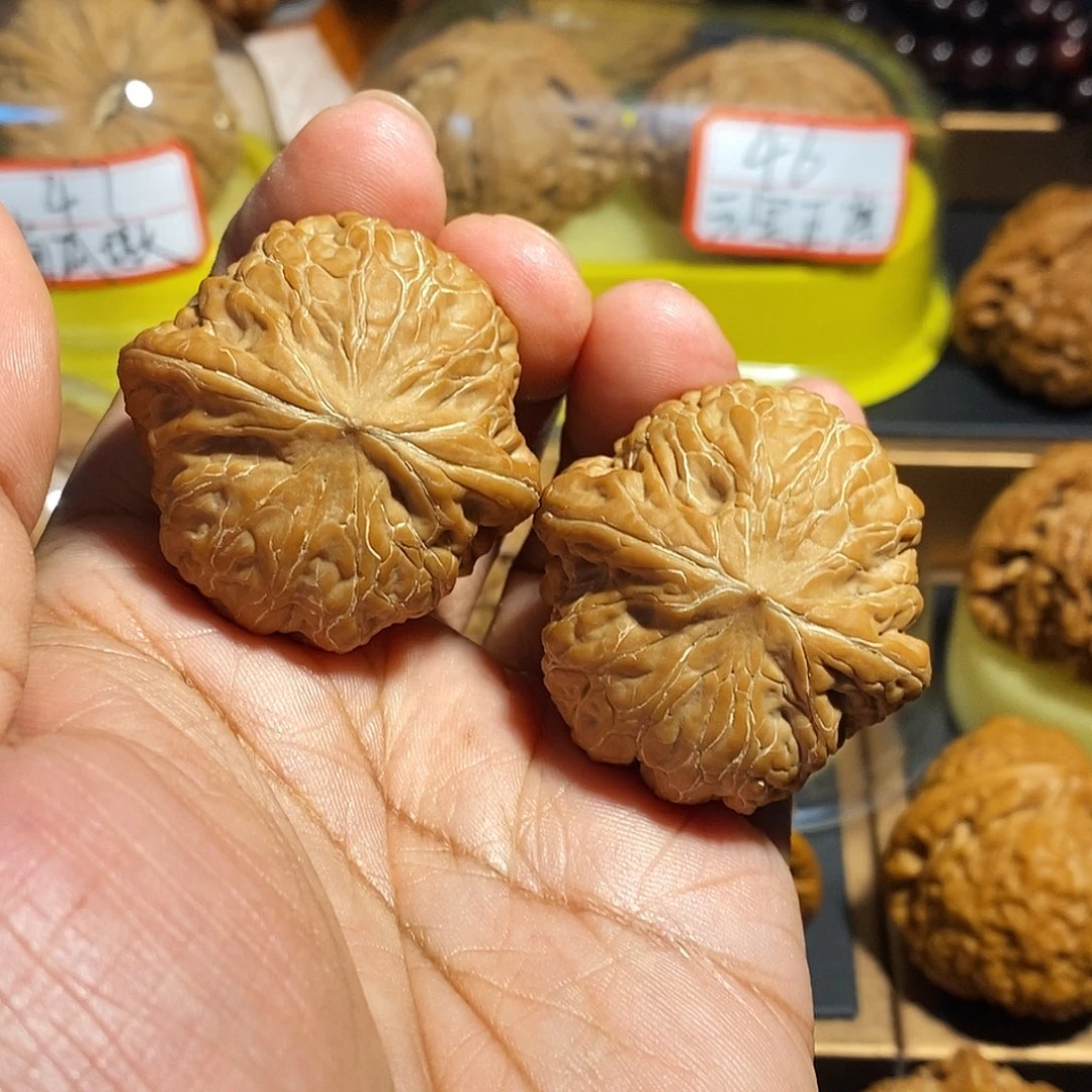 吊坠文玩核桃铁锤