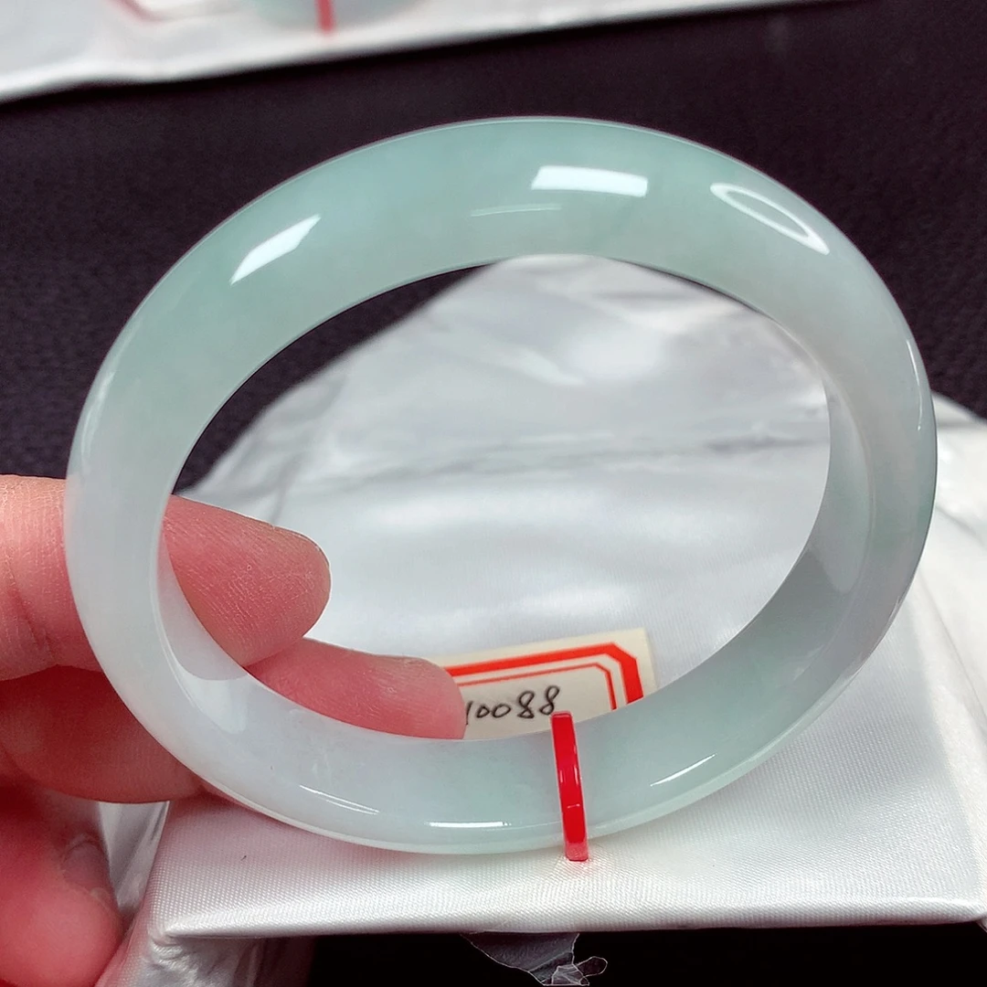 翡翠未镶嵌手镯天然翡翠手镯