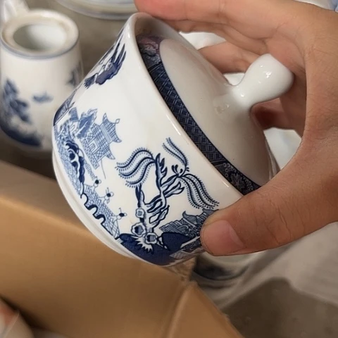 陶瓷炖盅一个陶瓷陶瓷