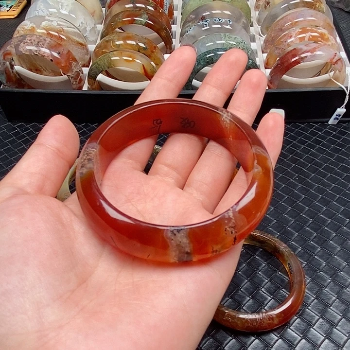 手镯玛瑙/玉髓未镶嵌瑞**香