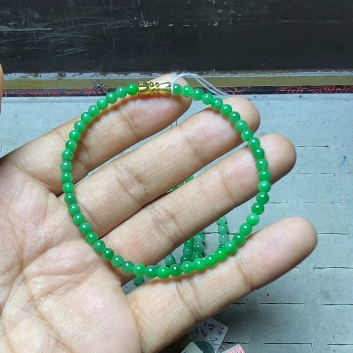 定制翡翠未镶嵌天然缅甸翡翠A货