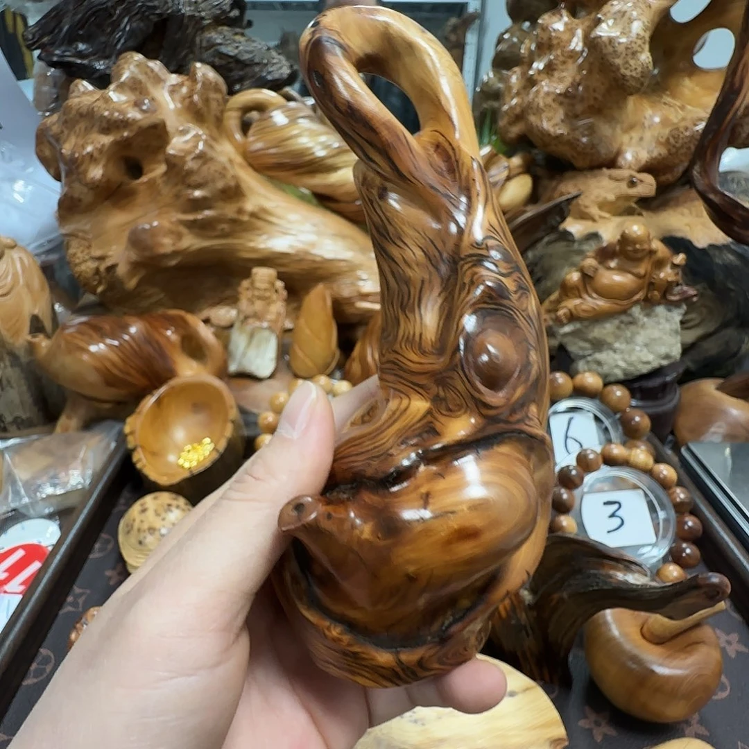 飘***1柏木（崖柏）太行虎皮纹提梁壶摆件