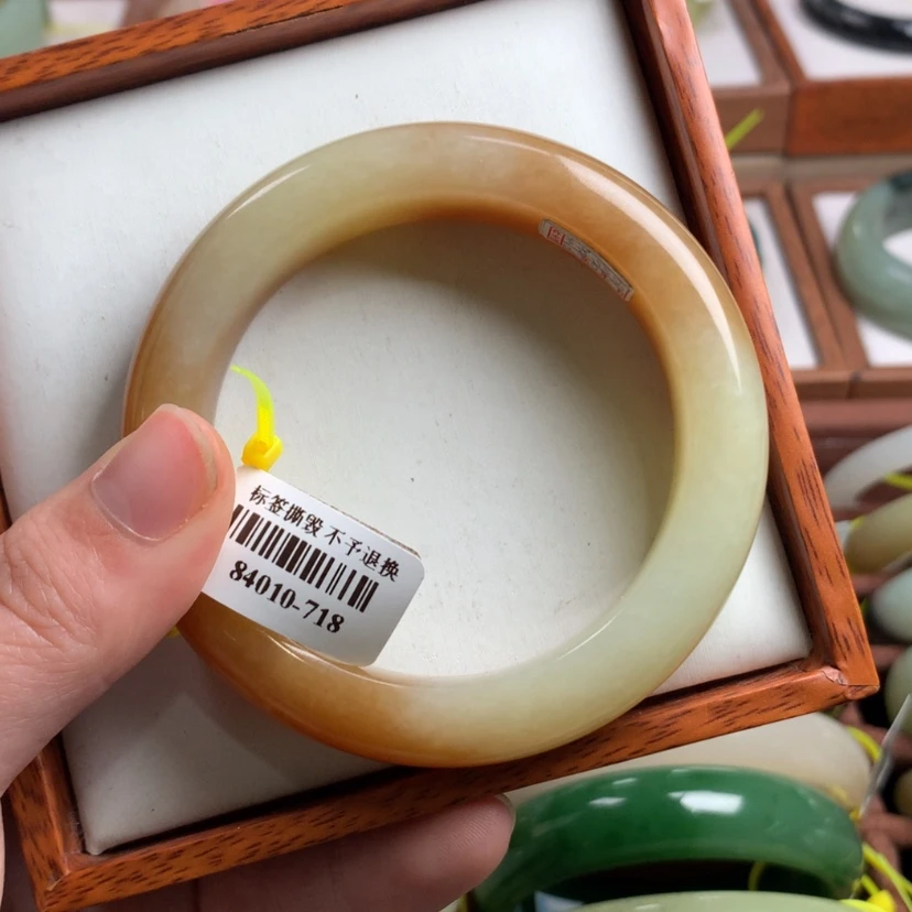 【闪购商品】和田玉手镯未镶嵌