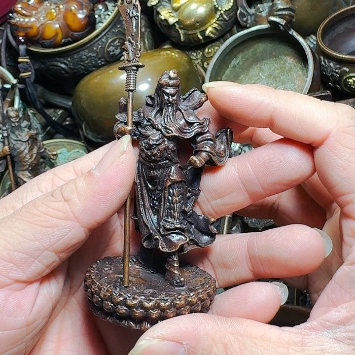 铜器摆件收收藏藏