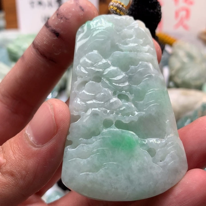 翡翠未镶嵌颈饰保真天然a货翡翠