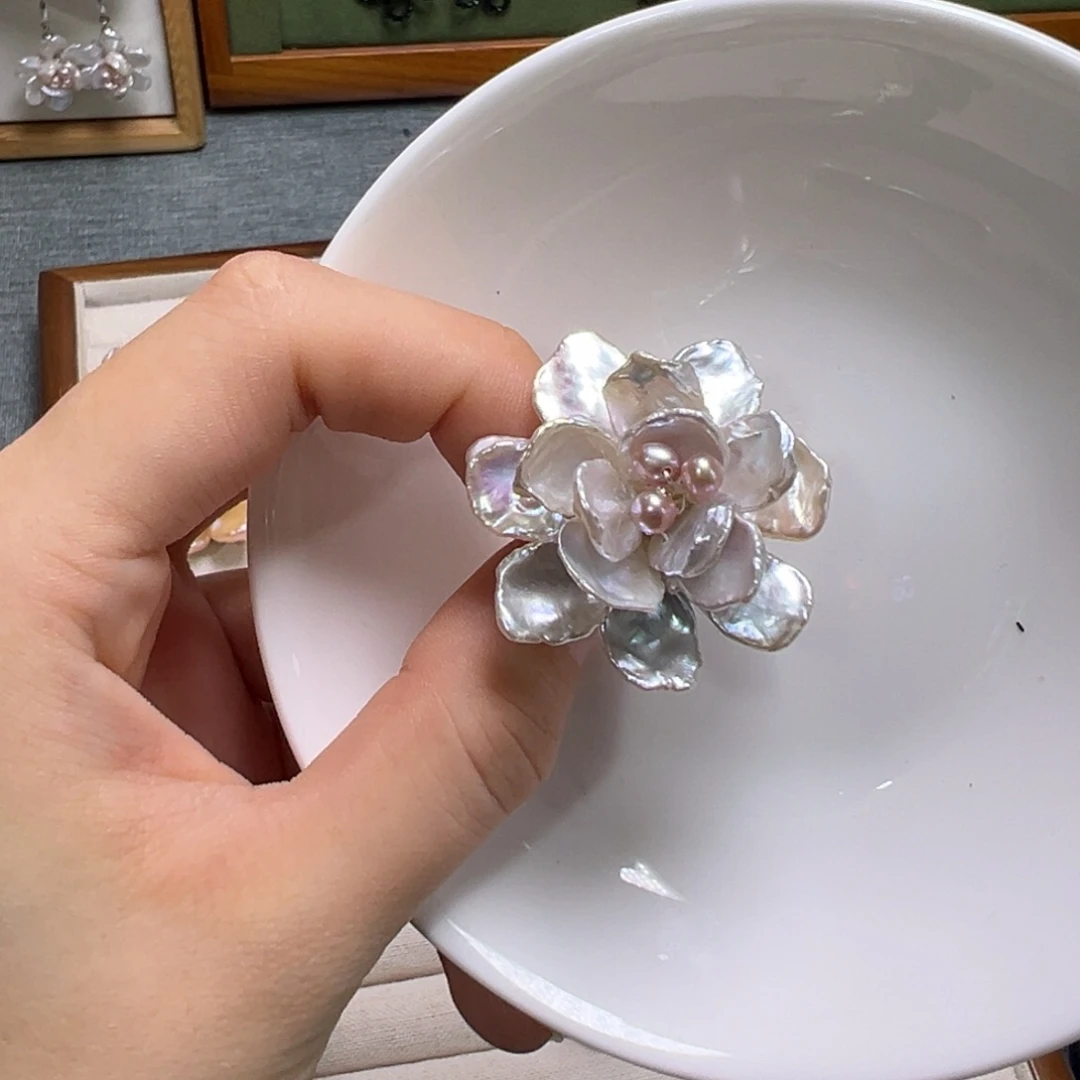 无磁石银蓝花朵戒指三层