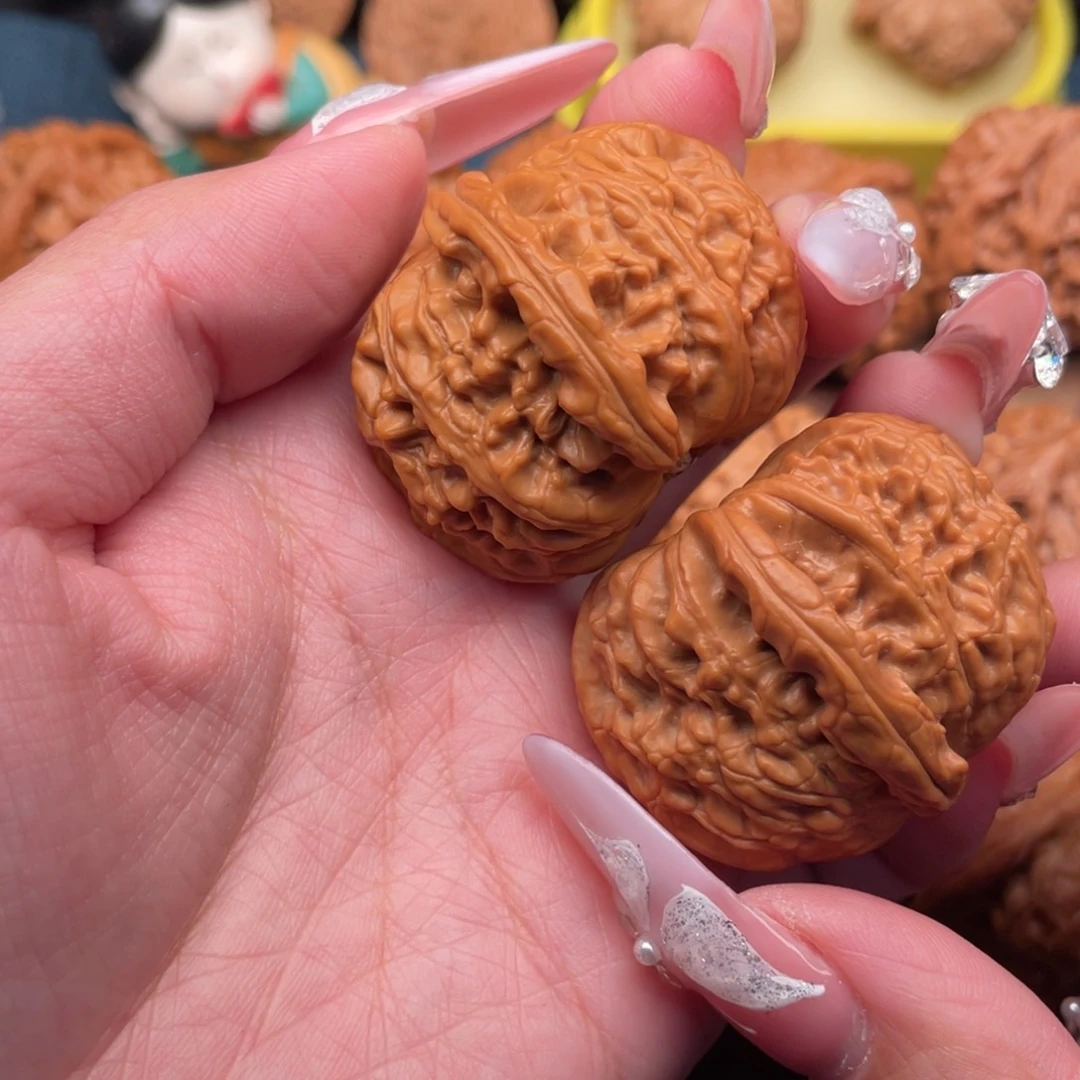 悟***形文玩核桃把件全品球白38