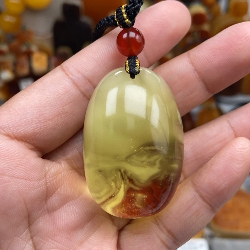 【闪购商品】琥珀颈饰未镶嵌