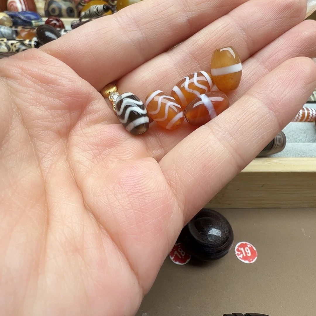 玛瑙/玉髓未镶嵌珠宝半成品