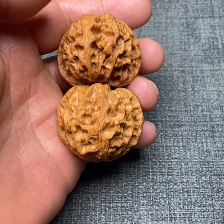 把件文玩核桃九*苹果园九月