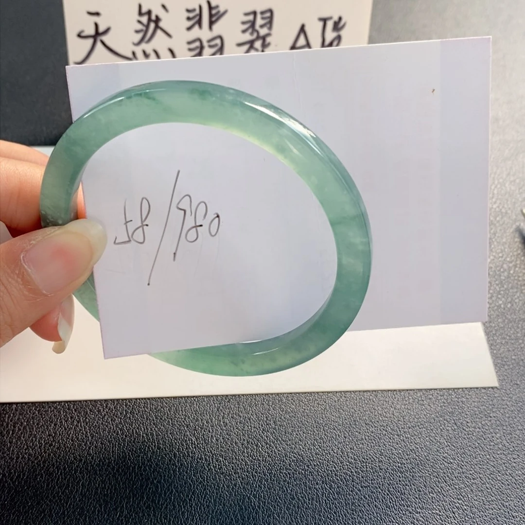 未镶嵌手镯翡翠天然翡翠