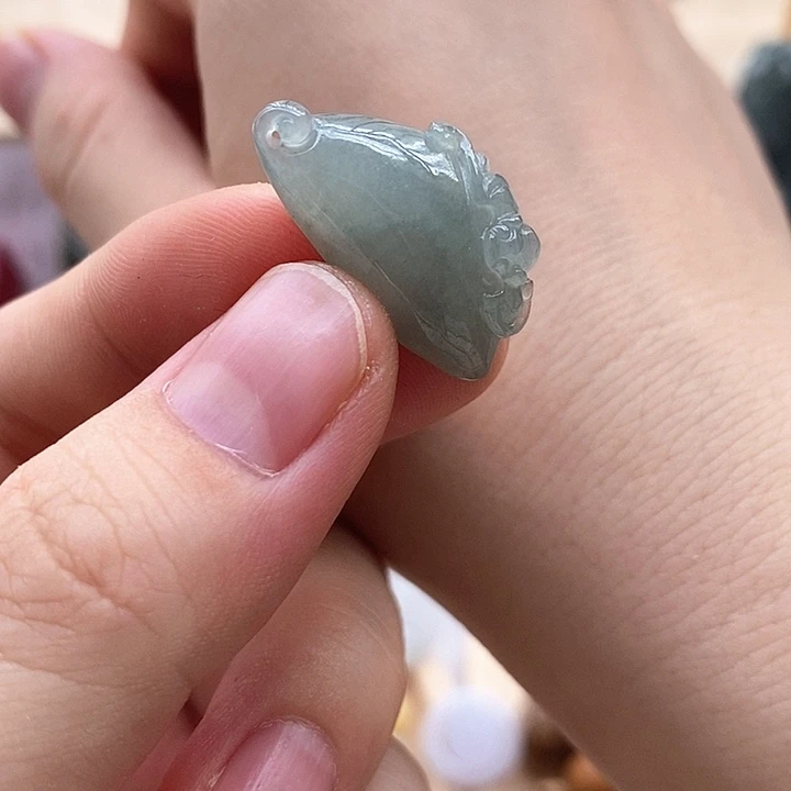 翡翠未镶嵌颈饰瓜