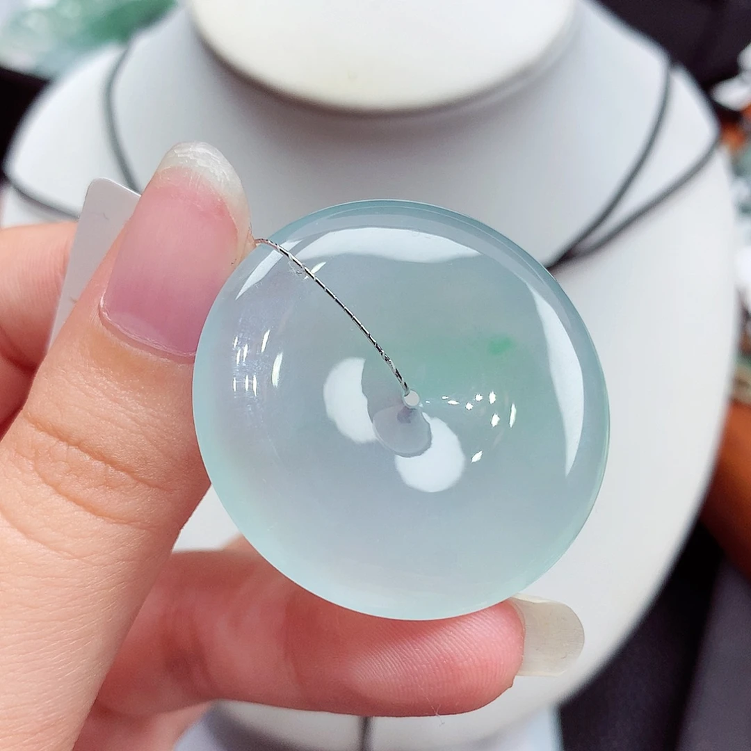 翡翠未镶嵌颈饰翡翠60，36.2/5.7