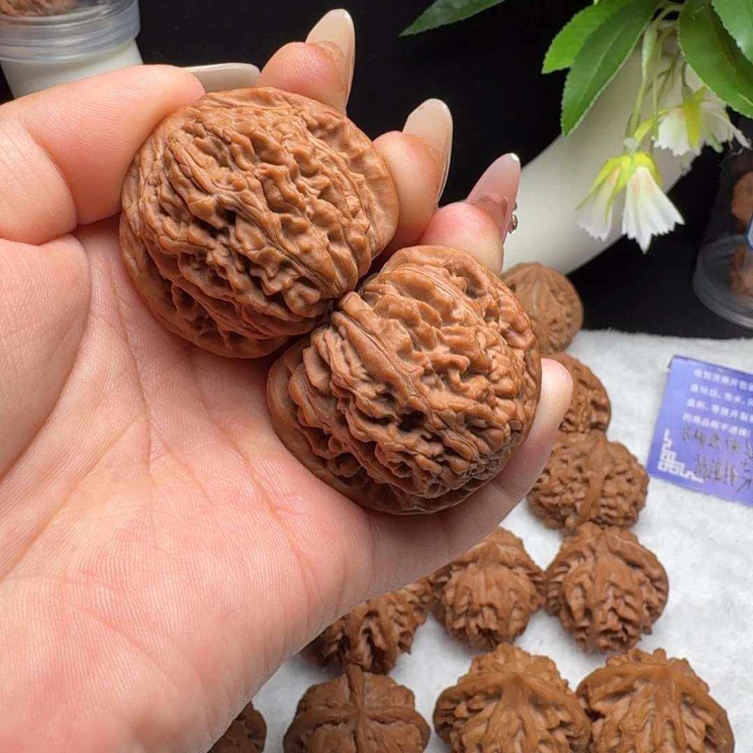 庙***多文玩核桃把件43平谷楼