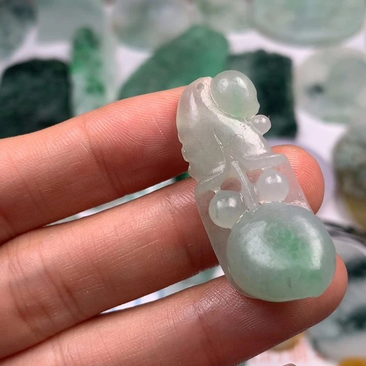 未镶嵌定制翡翠翡翠