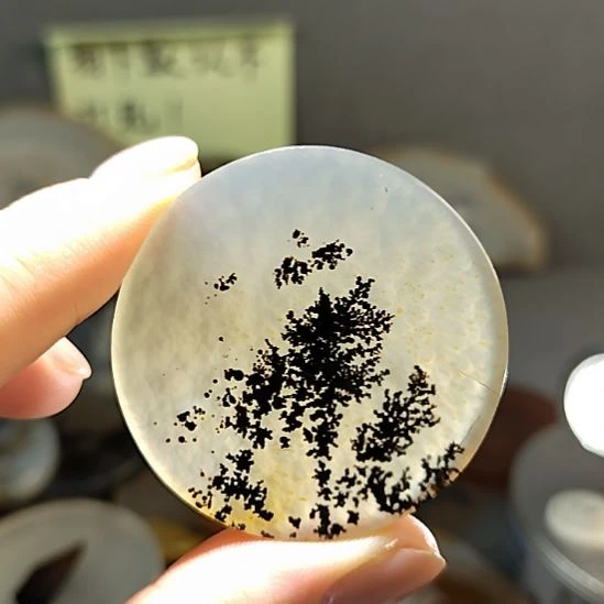 玛瑙/玉髓未镶嵌颈饰树