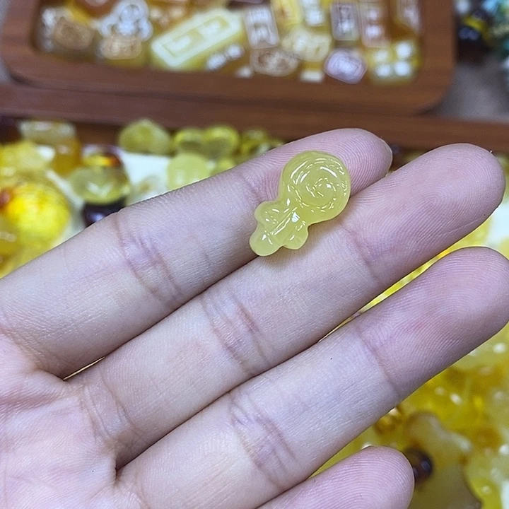 吊坠橄榄核棒棒糖29