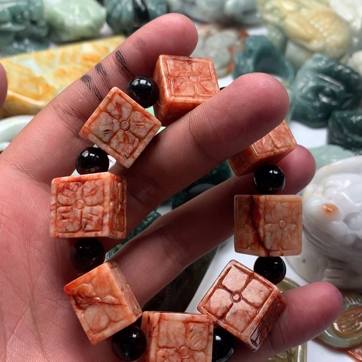 翡翠未镶嵌颈饰保真天然a货翡翠