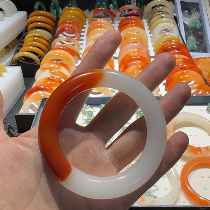 石英质玉未镶嵌吊坠(不含链)