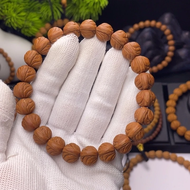 吊坠桃核野生玉龙脊12