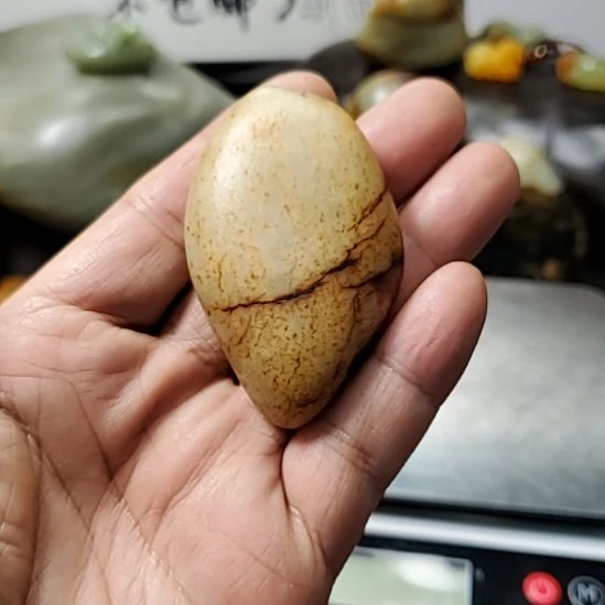 和田玉（糖玉）未镶嵌挂件