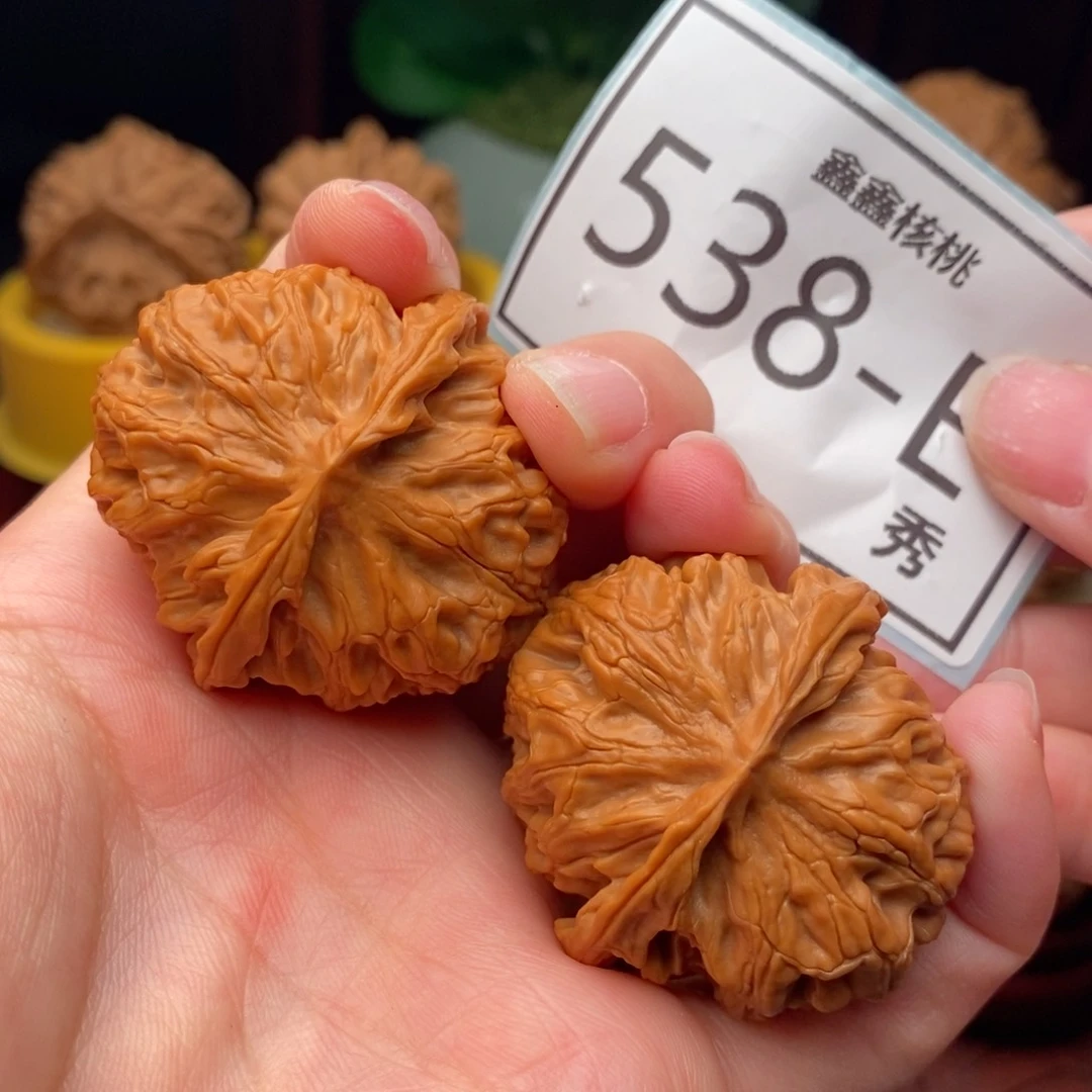 文玩核桃把件苹果园39