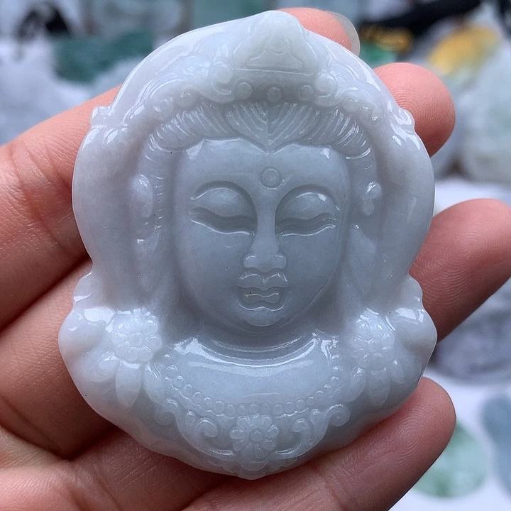 翡翠未镶嵌颈饰观音福利