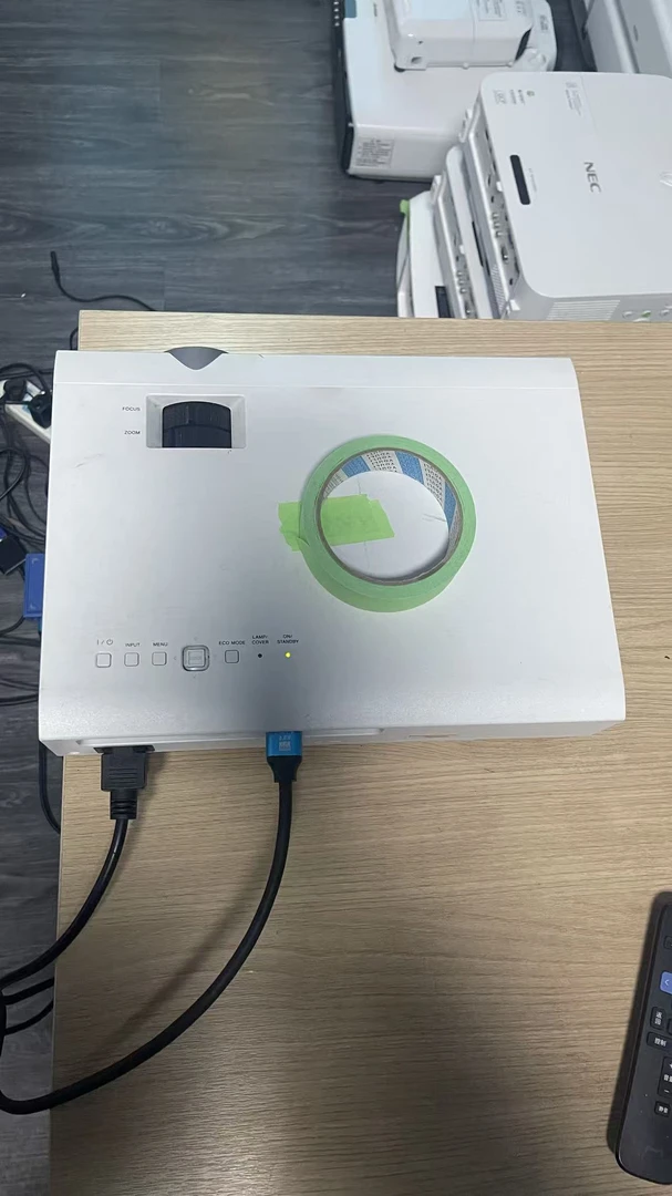 2号长焦高清投影仪 运费自理