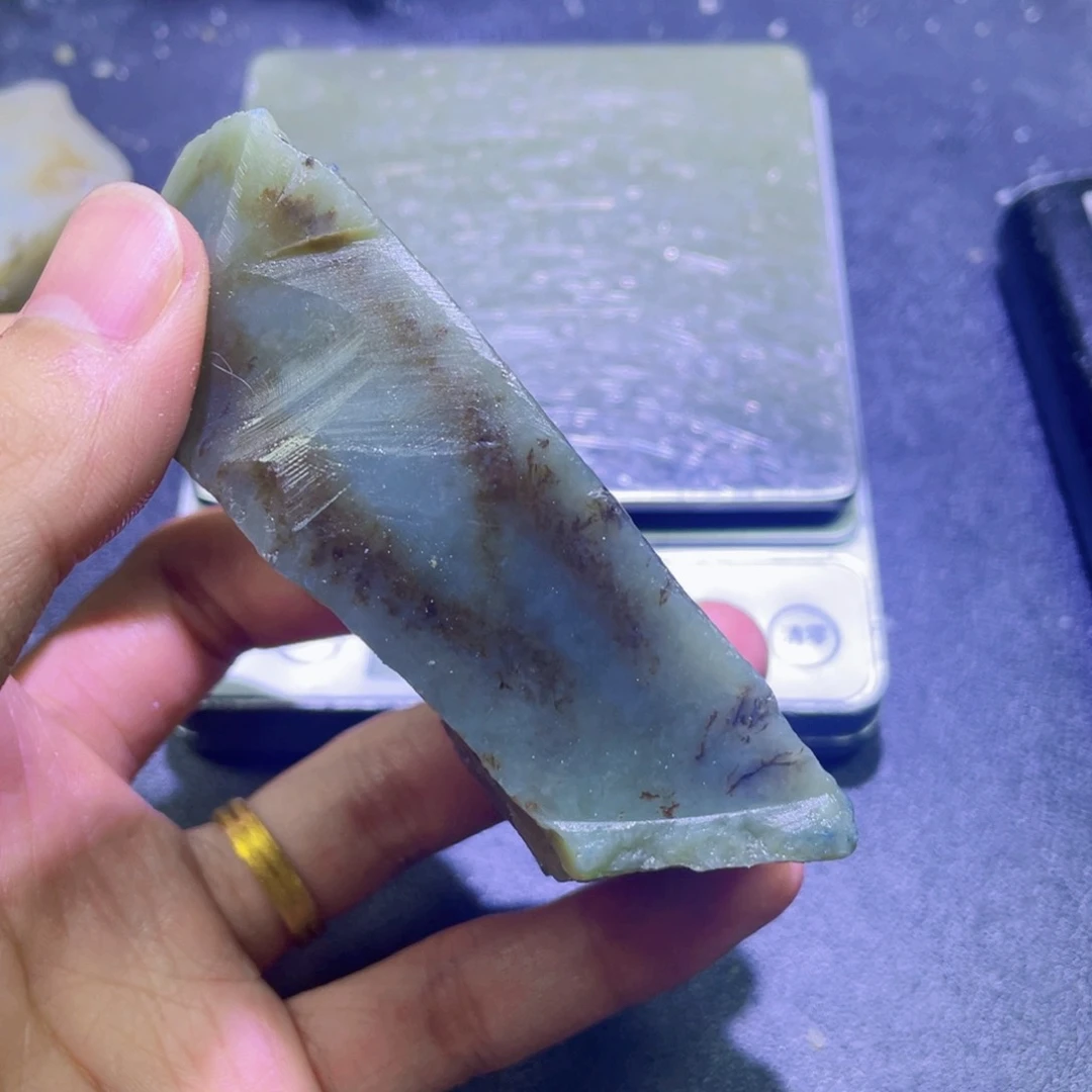 未镶嵌和田玉（糖玉）珠宝半成品