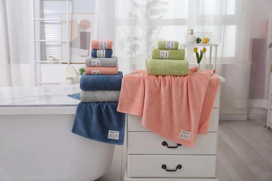 竹纤维降温毛巾家用学生洗澡柔软吸水抗菌防臭透气纯色韩版裹巾