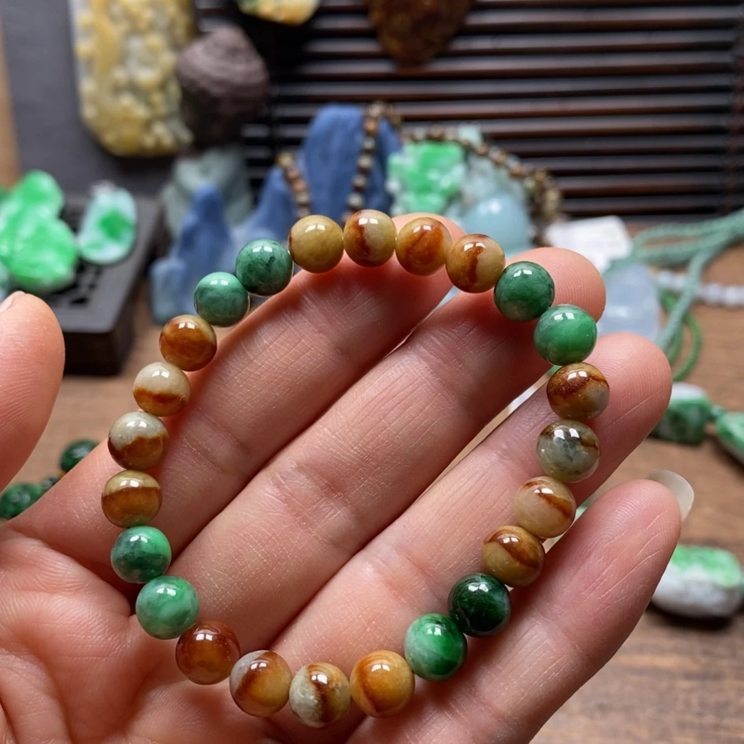 鸿***业翡翠未镶嵌颈饰复古国风