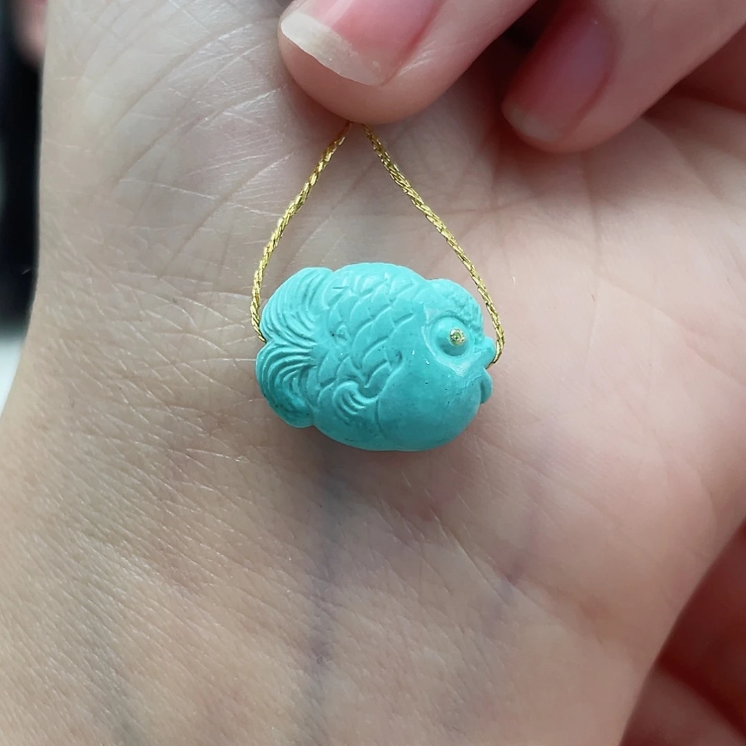 绿松石颈饰未镶嵌