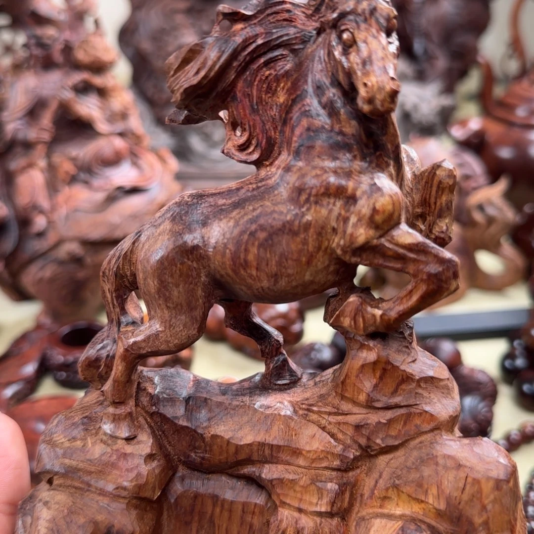 黄花梨/降香黄檀马到成功 摆件品