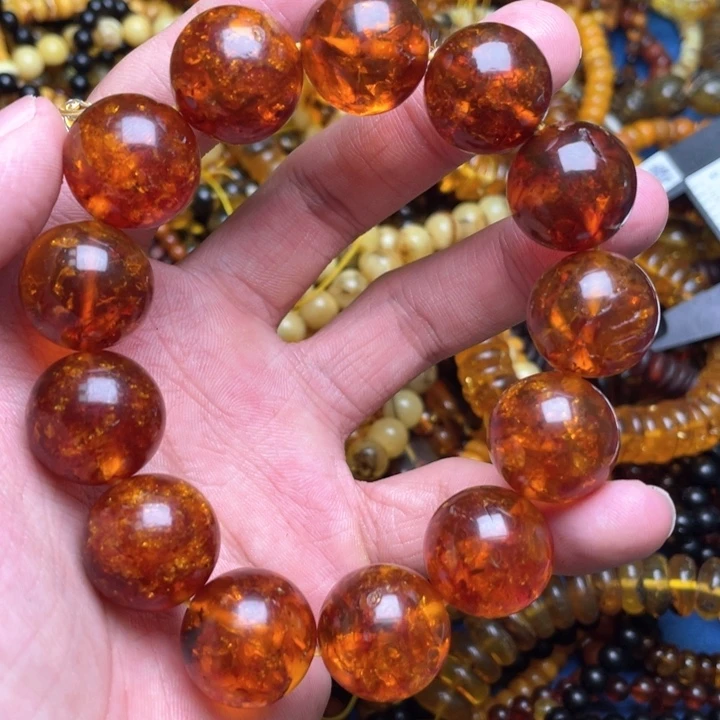 琥珀未镶嵌珠宝奇石