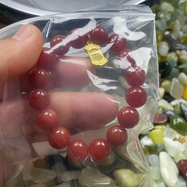 蛇纹石玉未镶嵌珠宝奇石