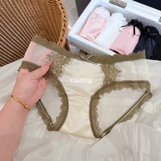 森系法式缎面蕾丝女士纯欲性感中腰透气薄款无痕内裤女