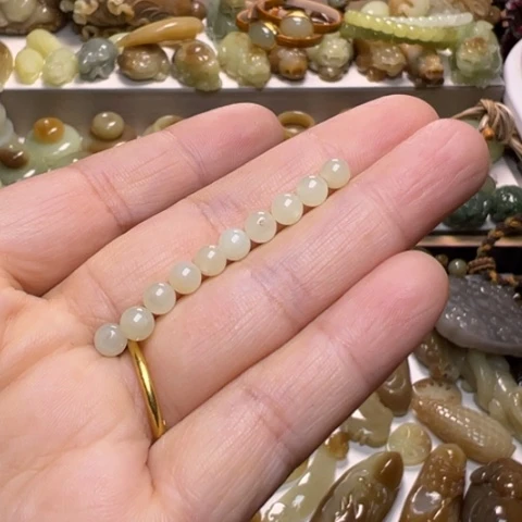 【闪购商品】颈饰未镶嵌和田玉L***N天然石玉